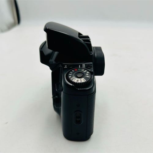Canon Slr Camera (Film) Eos 100 Qd