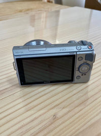 Sony Mirrorless Interchangeable Lens Cameras Nex-5N