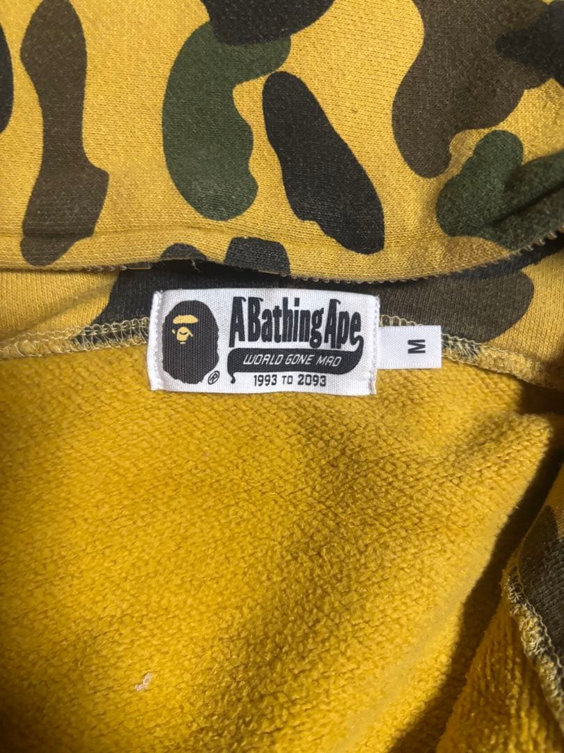 A Bathing Ape Hoodies M