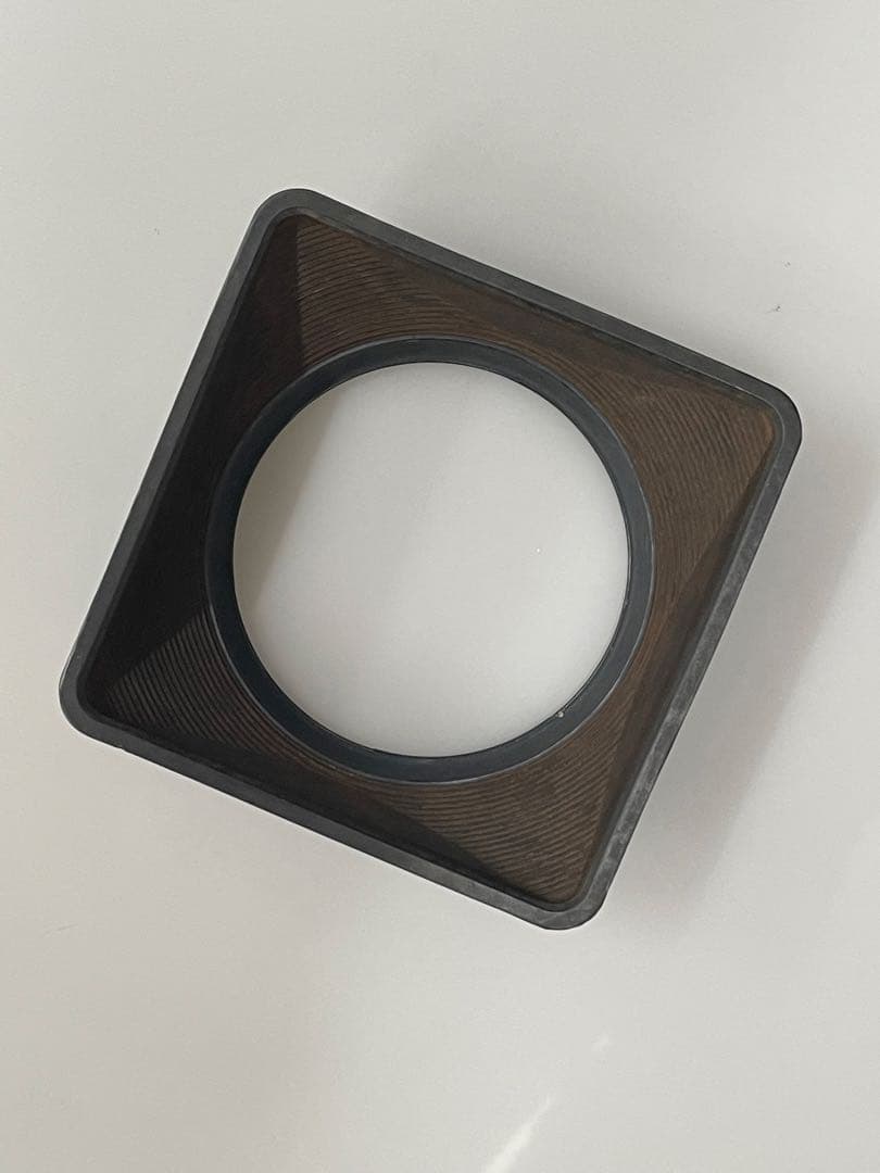 Lens Hoods 40