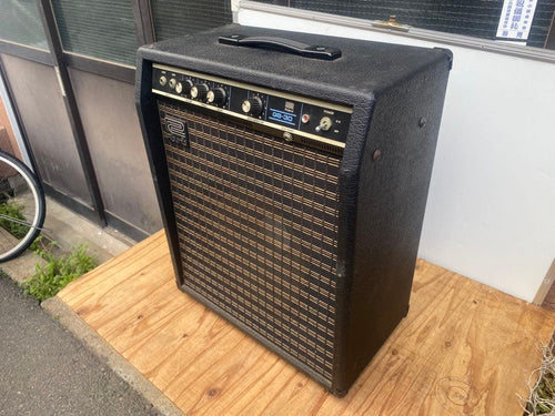 Roland Base Amplifier Gb-30