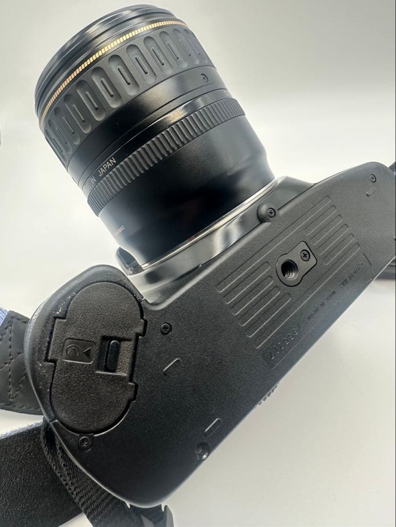 Canon Slr Camera (Film) Eos 100Qd