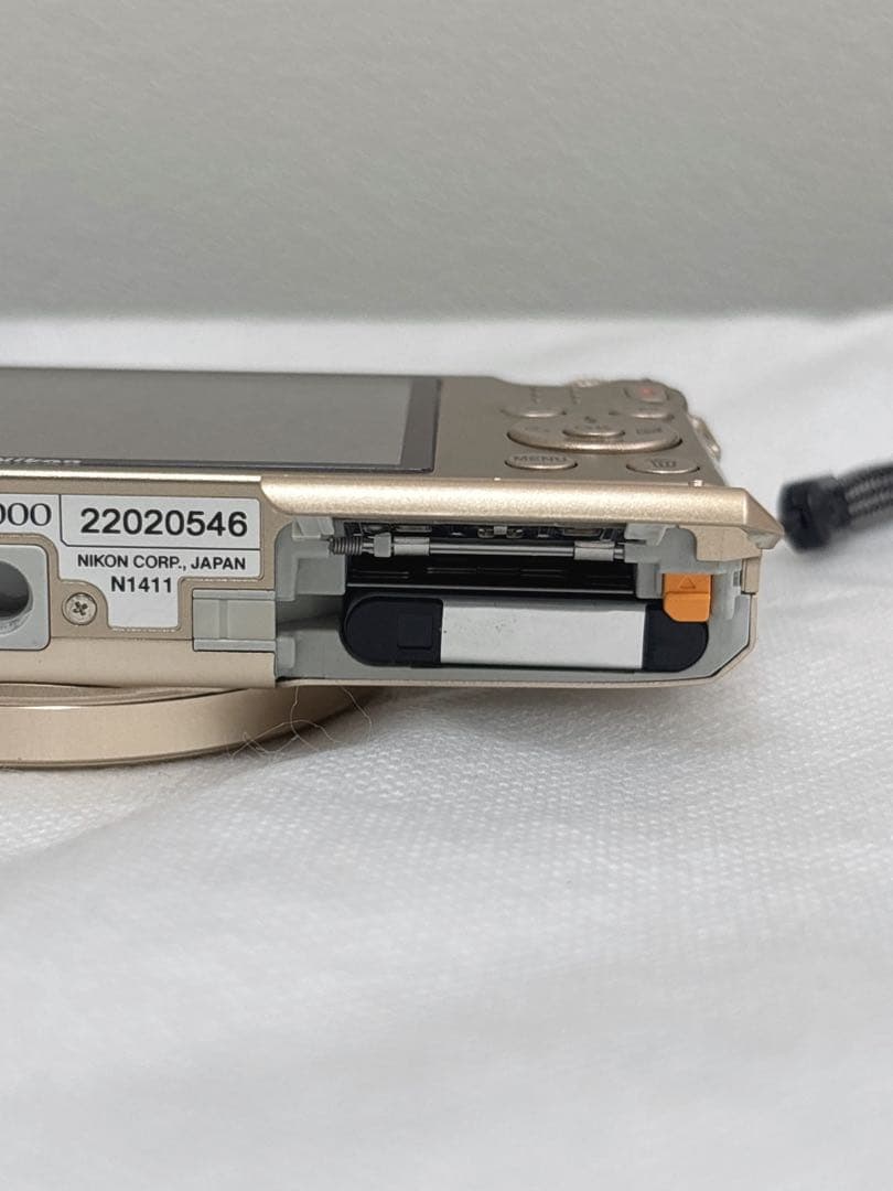 Nikon Compact Digital Cameras Coolpix S7000