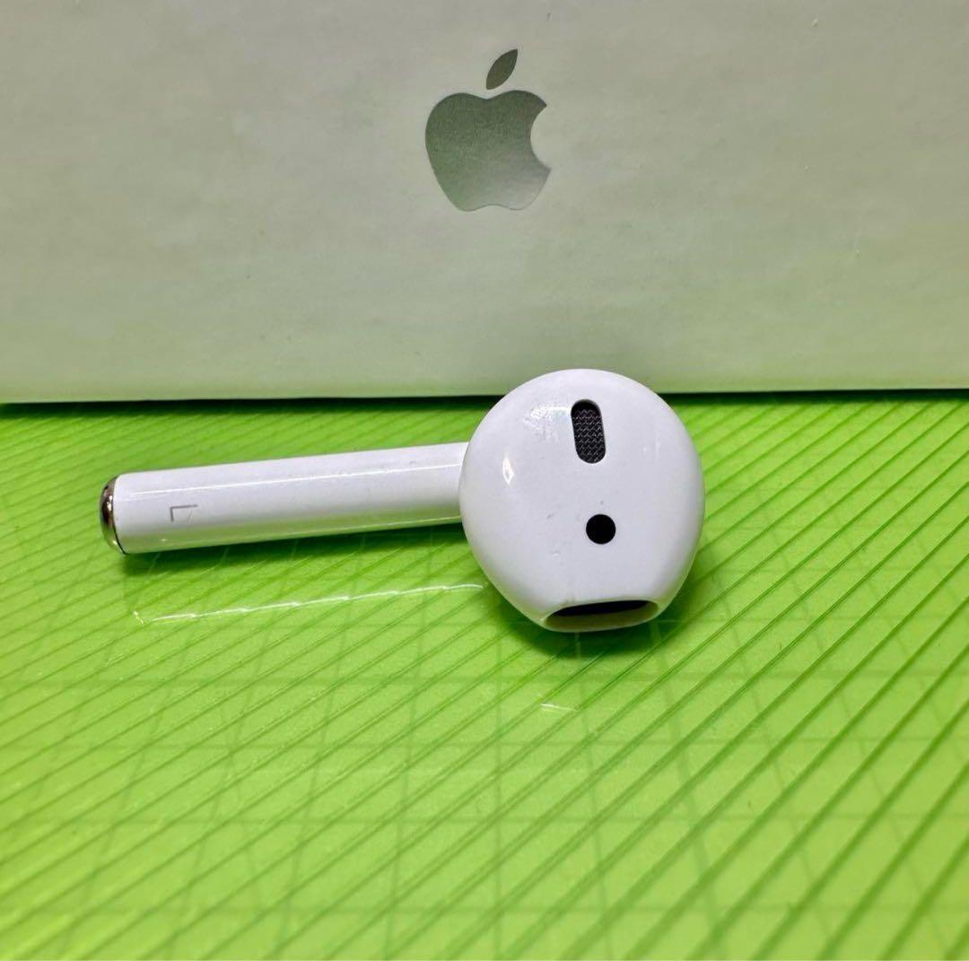 Apple Airpods L