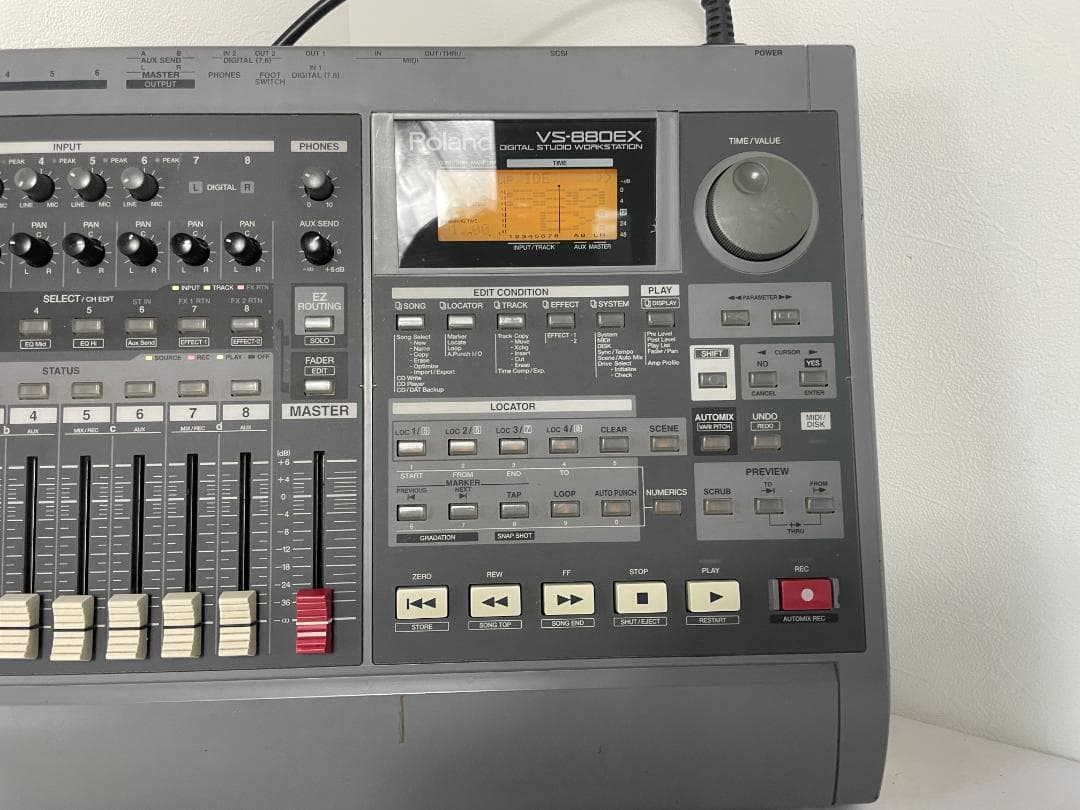 Multitrack Recorders Roland Vs-880Ex