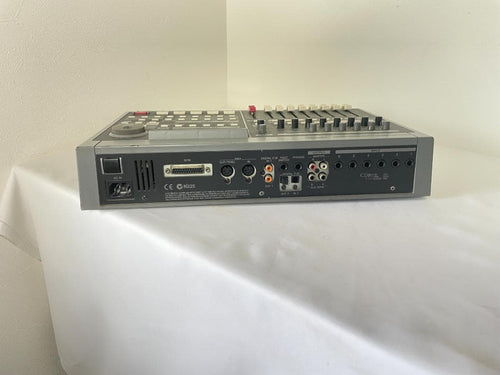 Multitrack Recorders Roland Vs-880Ex
