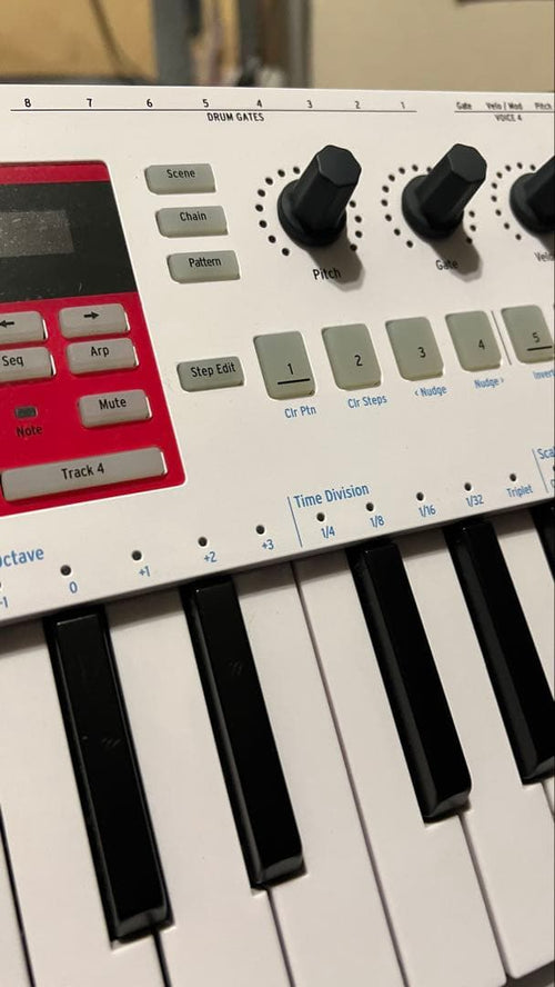 Midi Keyboards Pads Arturia Keystep Pro