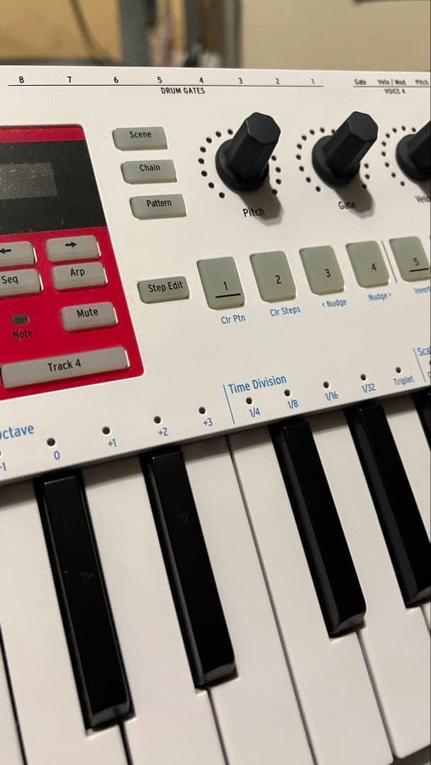 Midi Keyboards Pads Arturia Keystep Pro