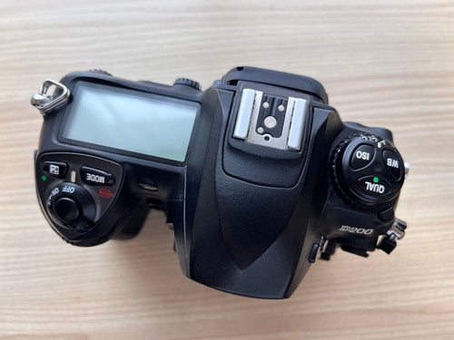 Nikon Digital Slr D200 Minib