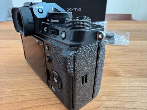 Fujifilm Mirrorless Interchangeable Lips X-T4
