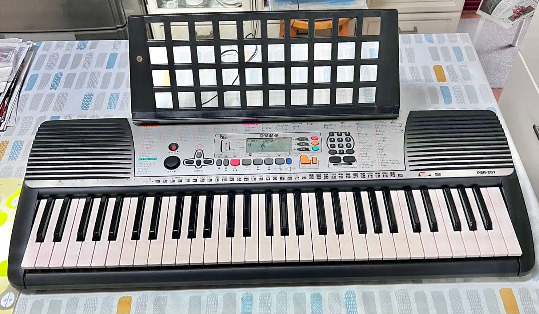Keyboards Digital Pianos Yamaha Psr-201