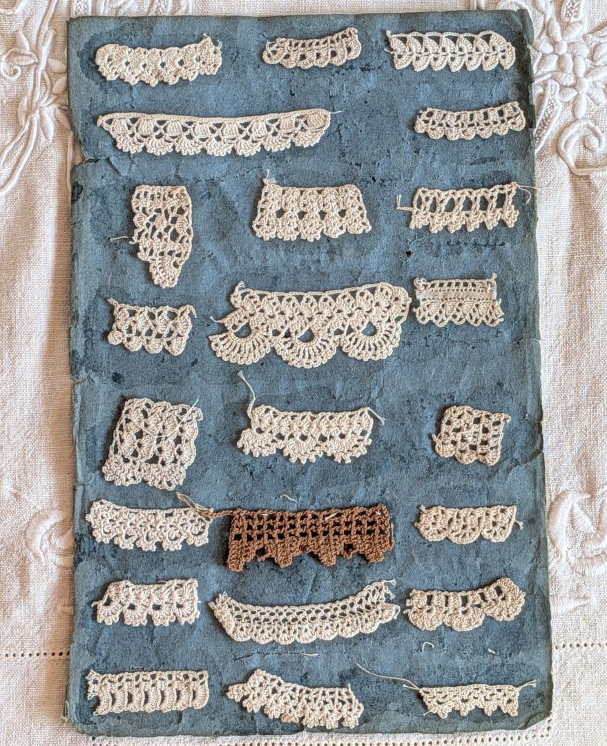 Antique Accessories 23