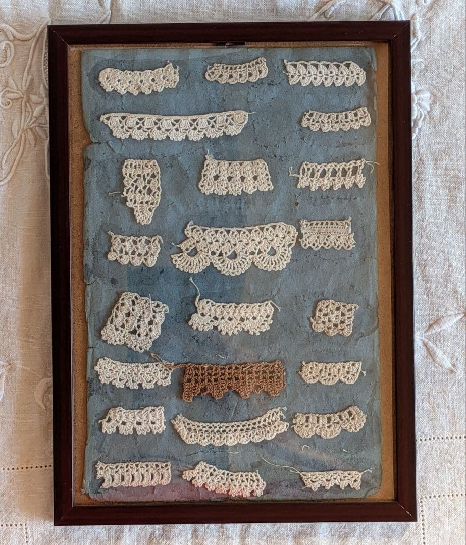 Antique Accessories 23