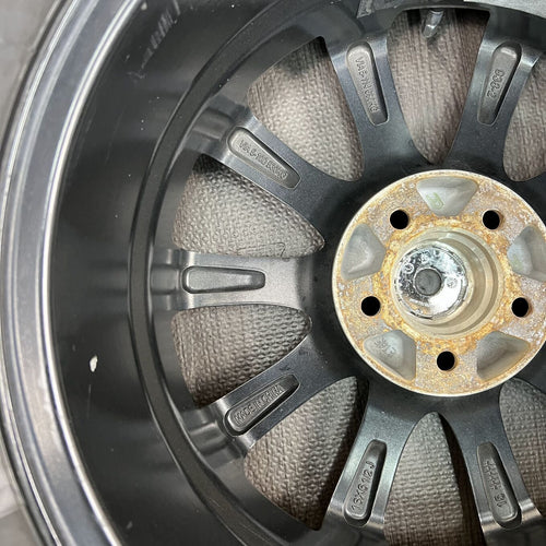 Bridgestone 16 Inches ]Badx 215/60R16 #251S40925