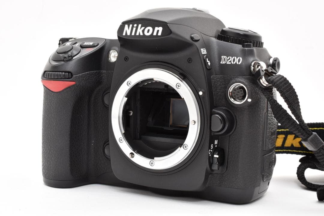 Digital Slrs Nikon D200 #22583