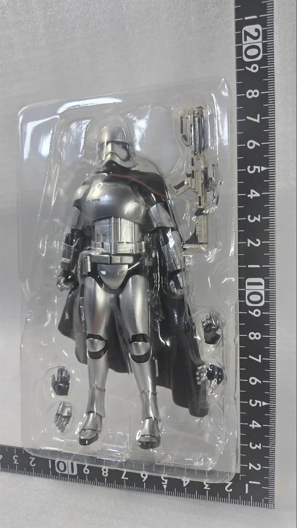 Bandai Others S.H.Figuarts Captain Phasma(