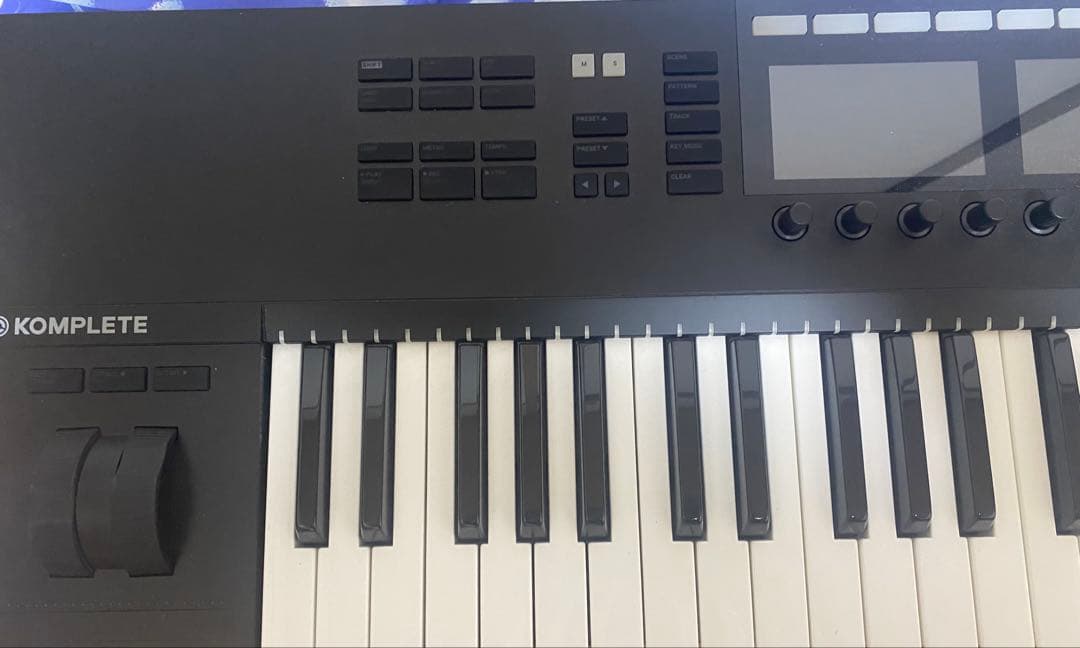 Midi Keyboard Pad Komplete Kontrol S49 Mk2