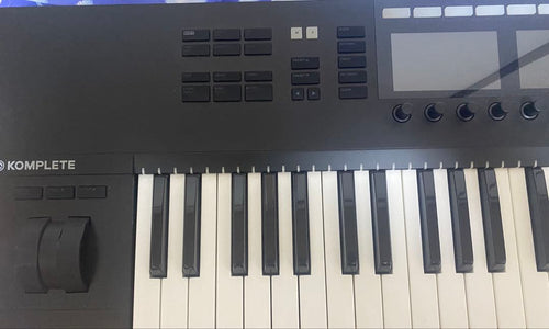 Midi Keyboard Pad Komplete Kontrol S49 Mk2