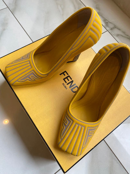 Fendi High Heel Pumps 35