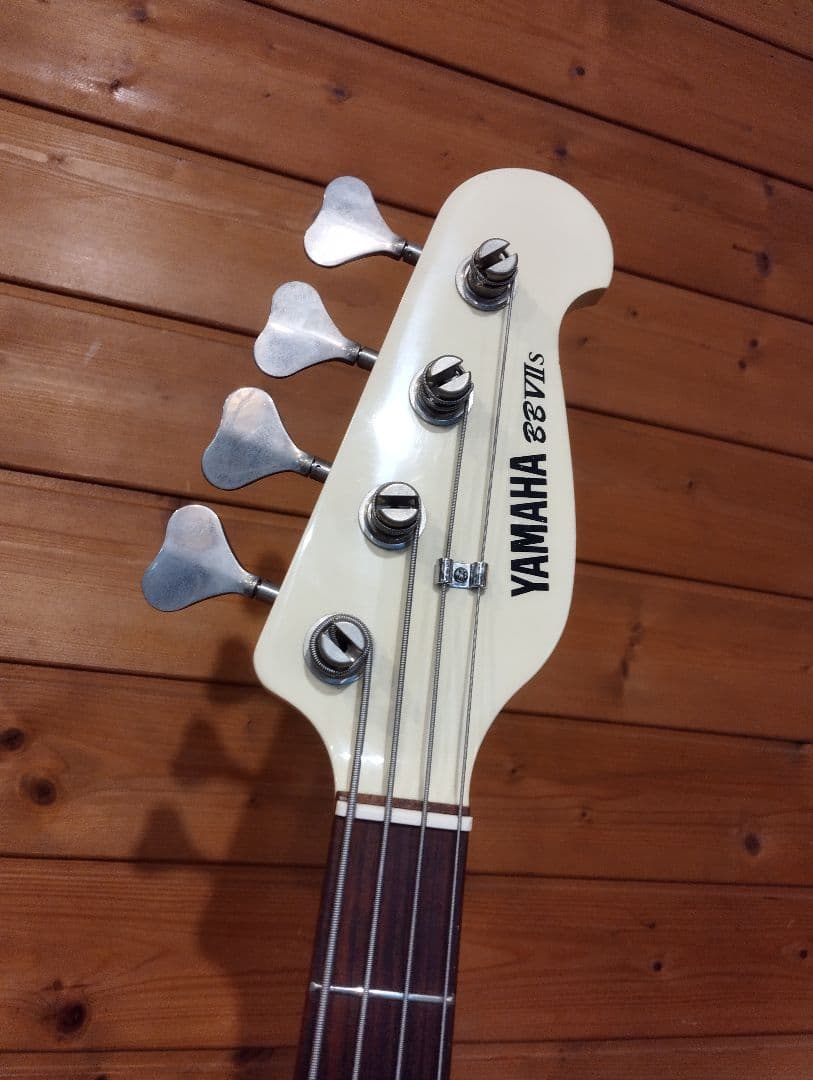 Yamaha Electric Basses Bb-Viis