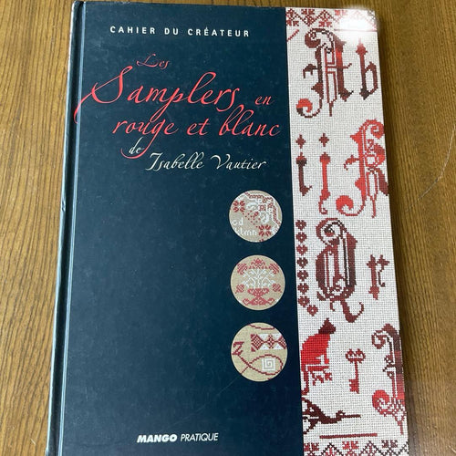 Model Sample Les Samplers En Rouge Et Blanc