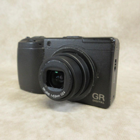 Compact Digital Camera Ricoh Gr Ii 2