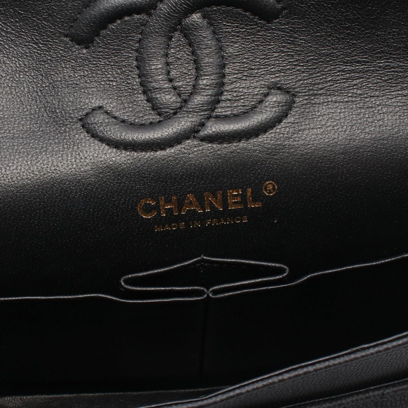 Chanel Shoulder Bag V W A01113
