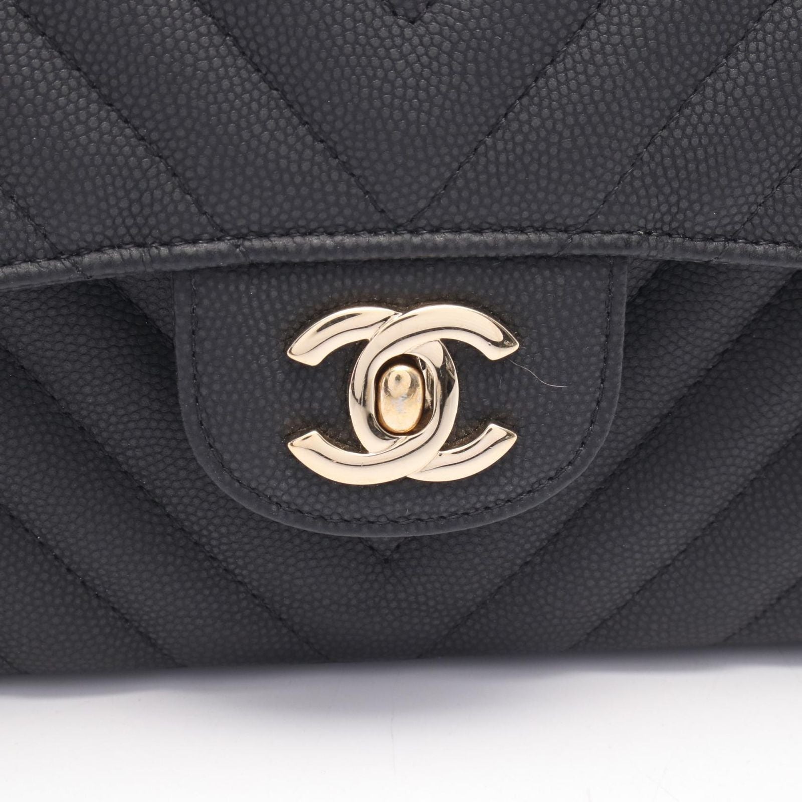 Chanel Shoulder Bag V W A01113