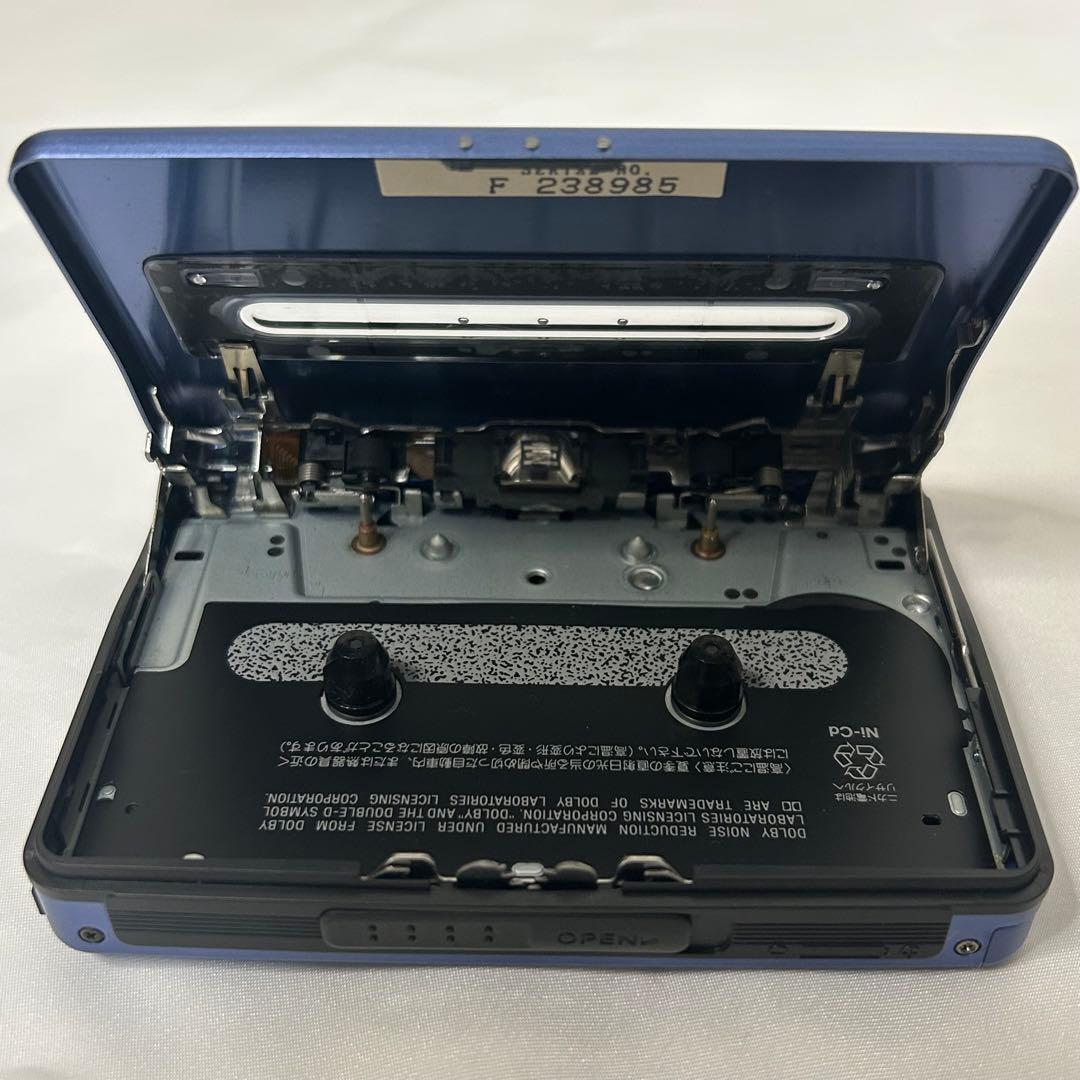 Sony Cassette Players Walkman Wm-Ex677