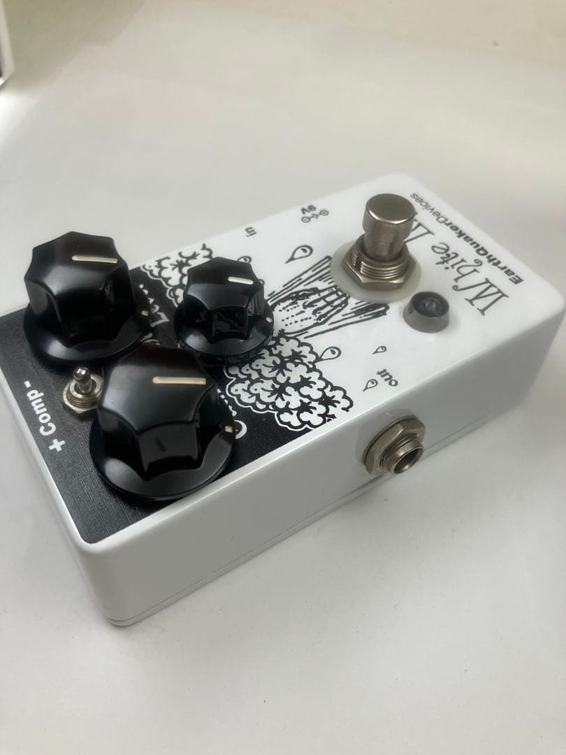 Guitar Effector Earthquaker Devices White Light