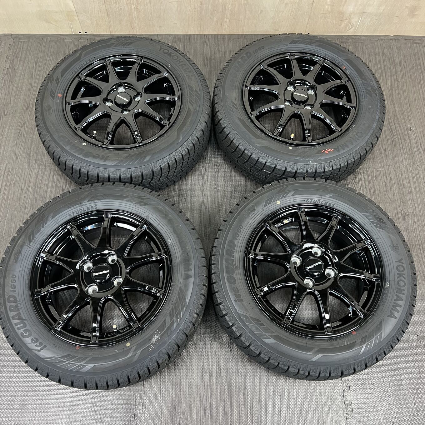 Hot Stuff 14 Inches Human Line 4X100 #74D40426