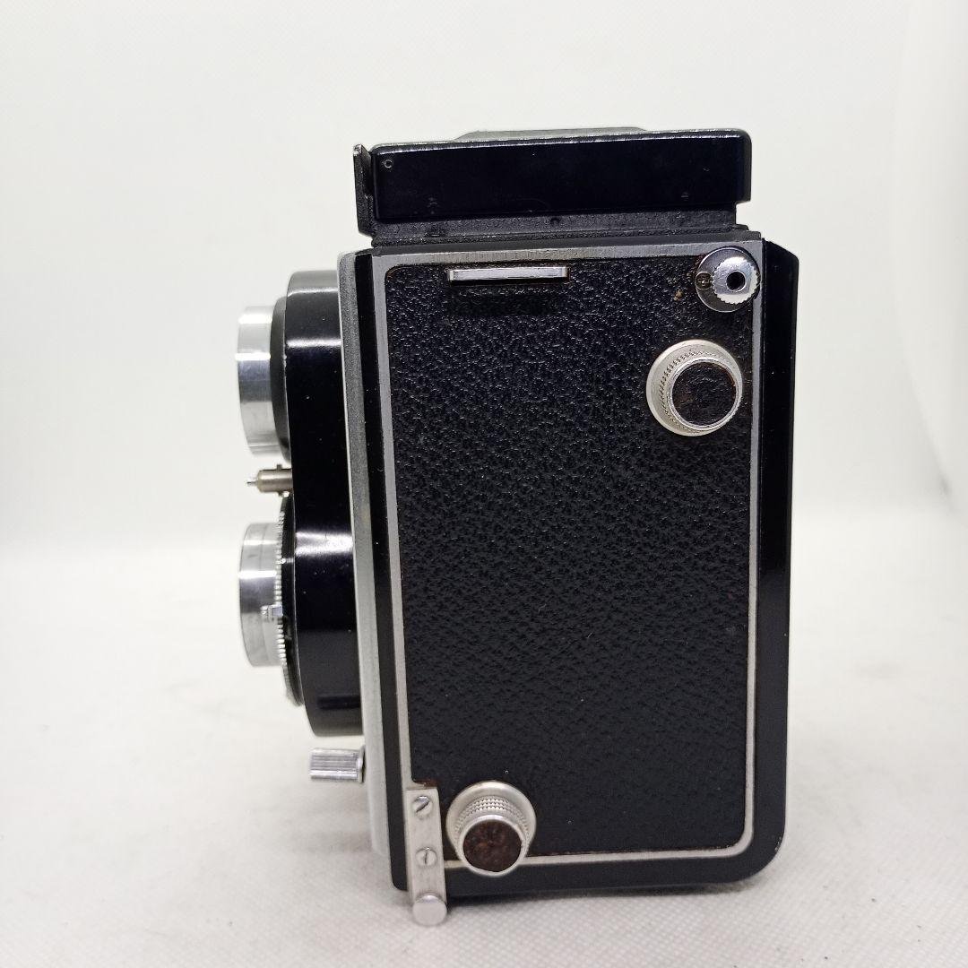 Double -Lens Reflex Camera Flexaret A