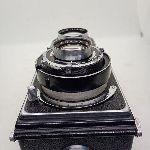 Double -Lens Reflex Camera Flexaret A
