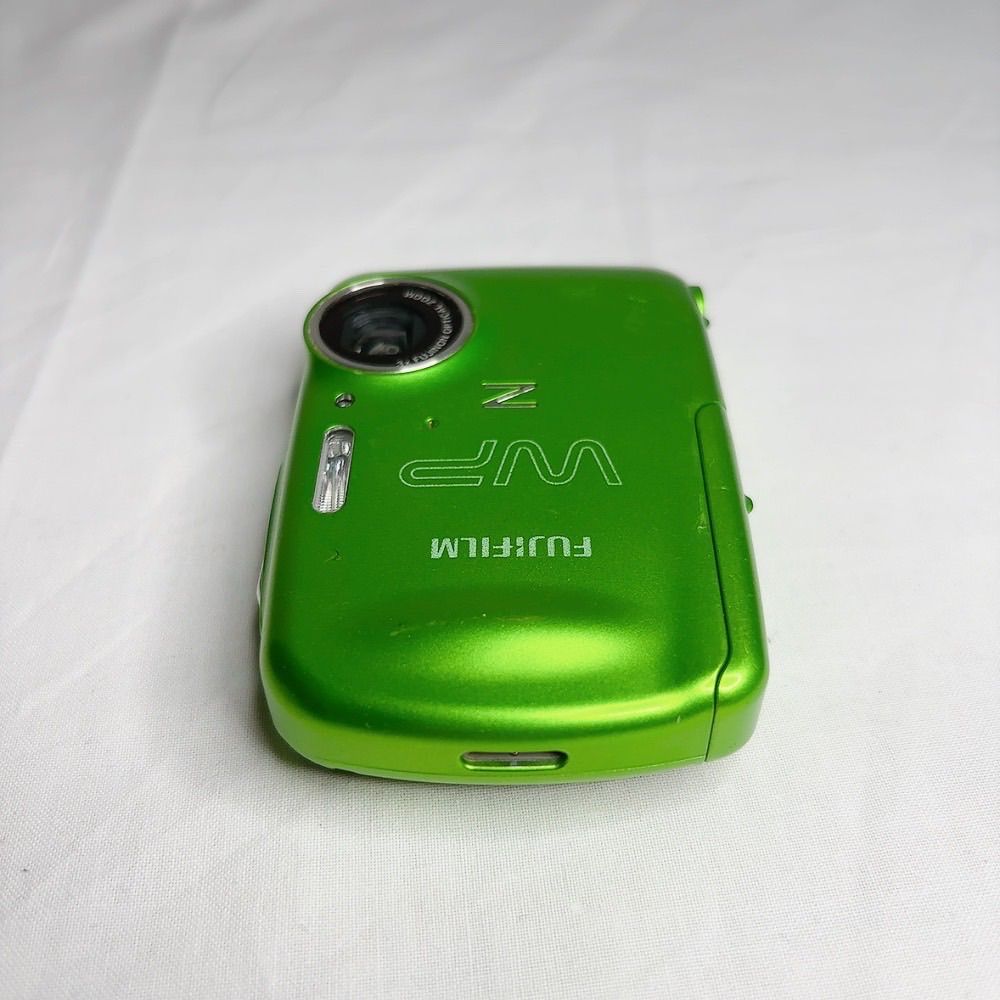 Compact Digital Camera Fujifilm Finepix Z33Wp 4Gbsd 1000