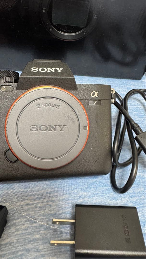 Sony Mirrorless Interchangeable Lens Cameras 7Iv