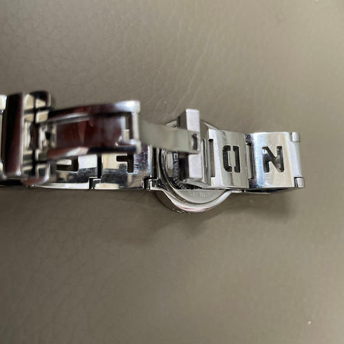 Fendi Quartz Watches 3050L