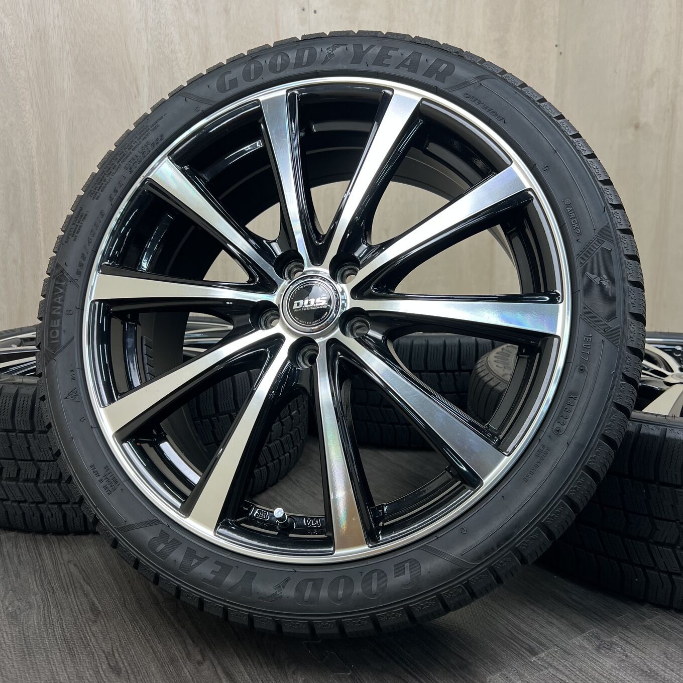 Dds 18 Inches Goodyear 225/40R18 #63S40426