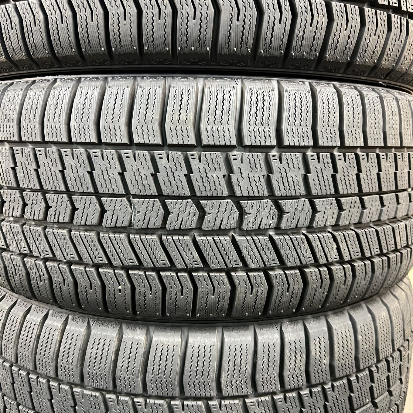Dds 18 Inches Goodyear 225/40R18 #63S40426