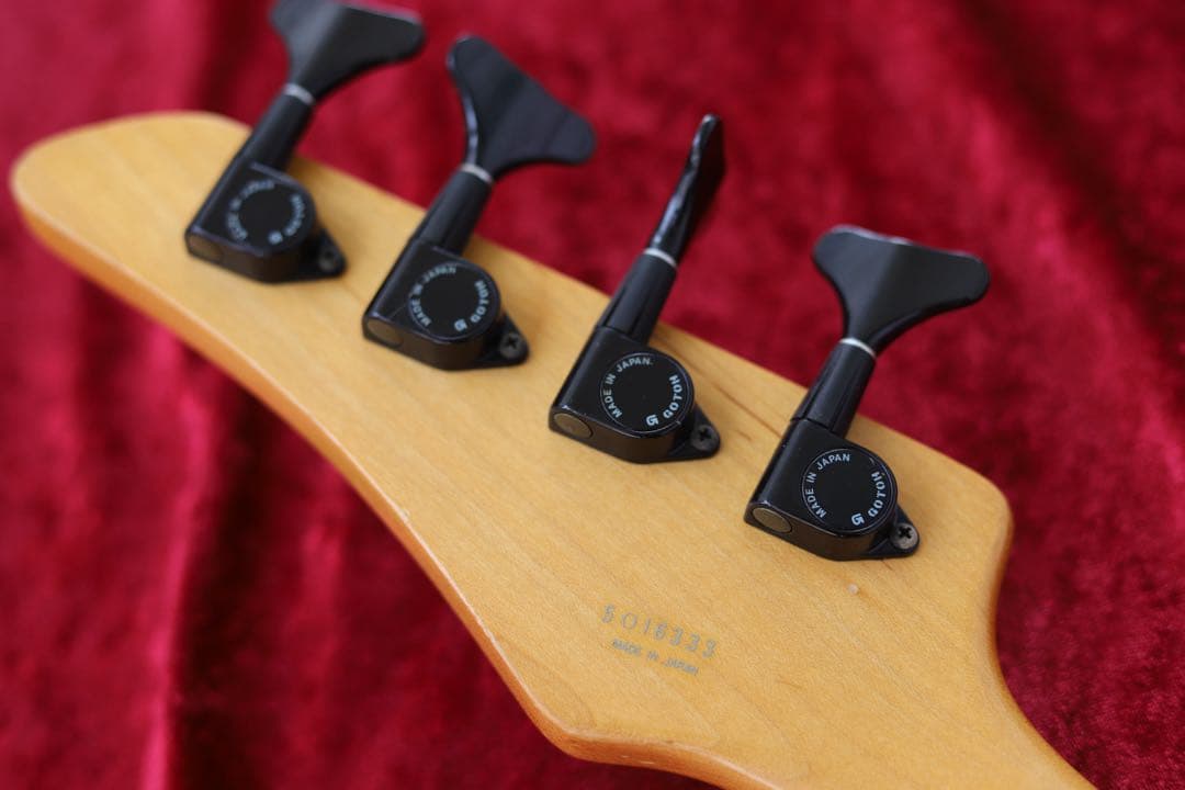 Yamaha Electric Bass Emg Rbx Super Midium Scale