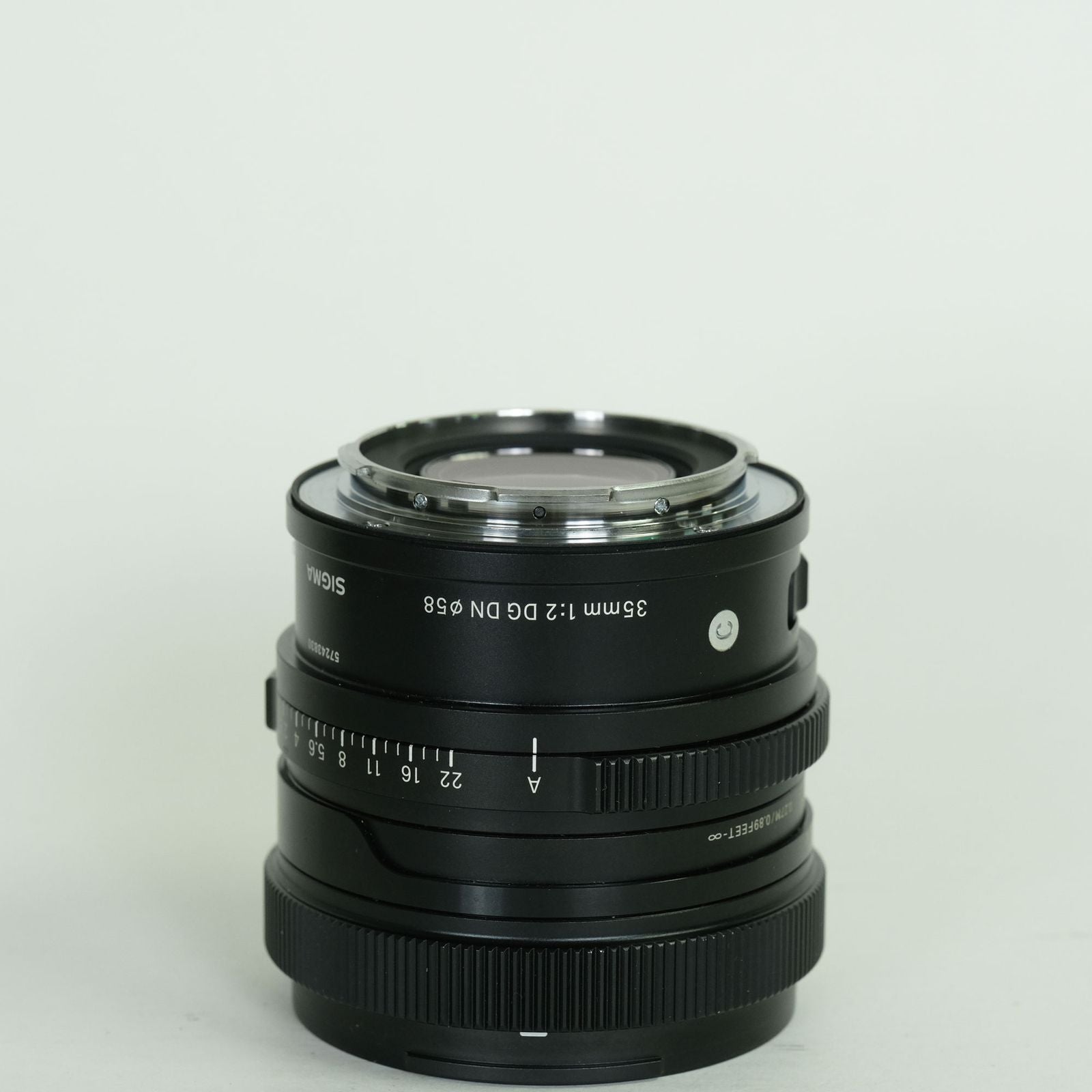 Sigma Lens (Single Focus) F2 Dg Dn Contemporary L Leica