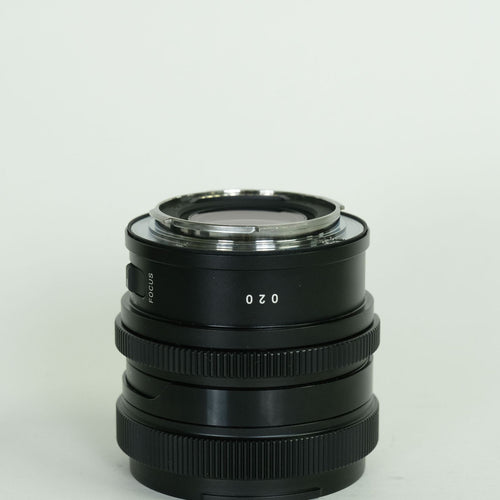 Sigma Lens (Single Focus) F2 Dg Dn Contemporary L Leica