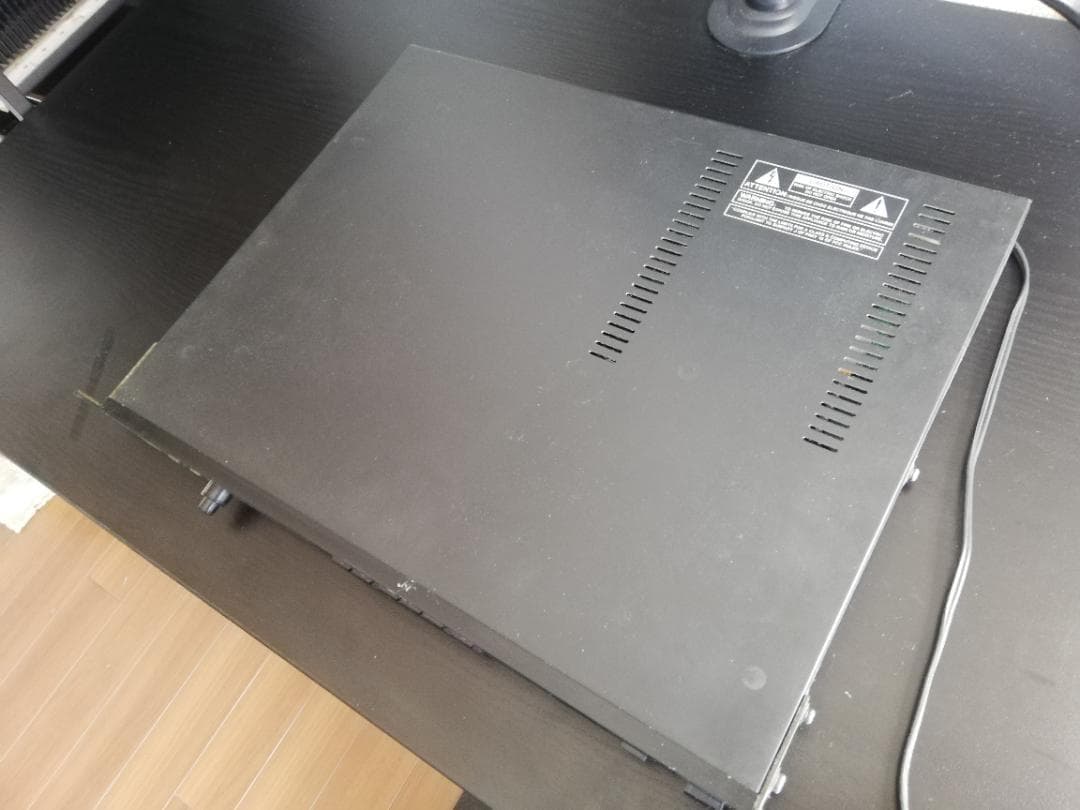 Roland Sampler S-330