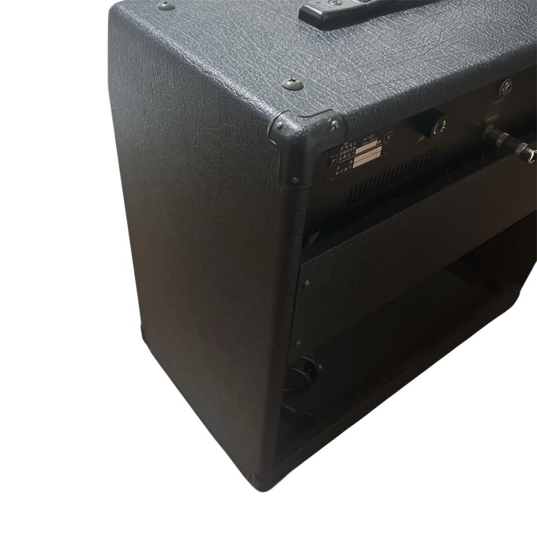 Roland Guitar Amplifier Bolt-30
