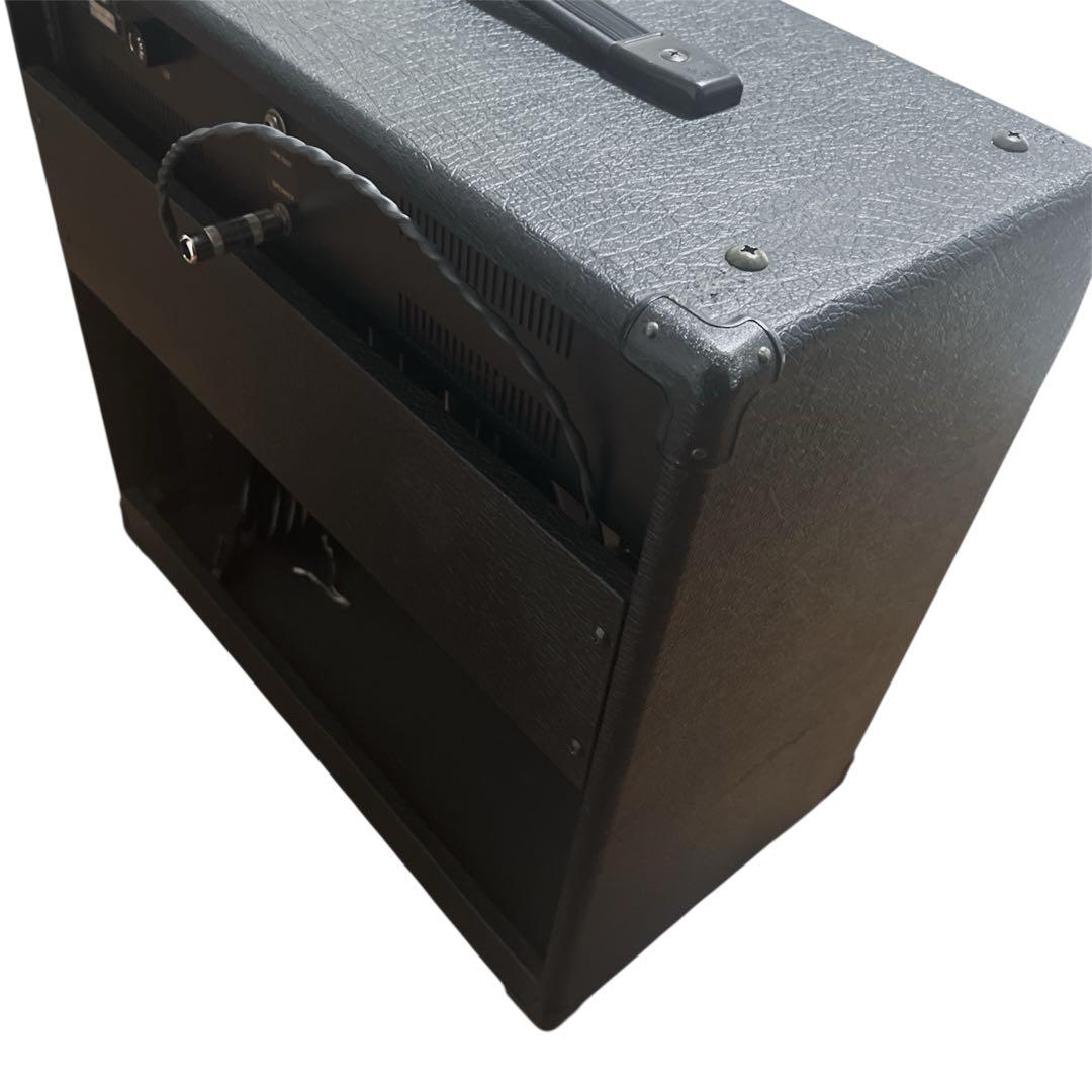 Roland Guitar Amplifiers Bolt-30