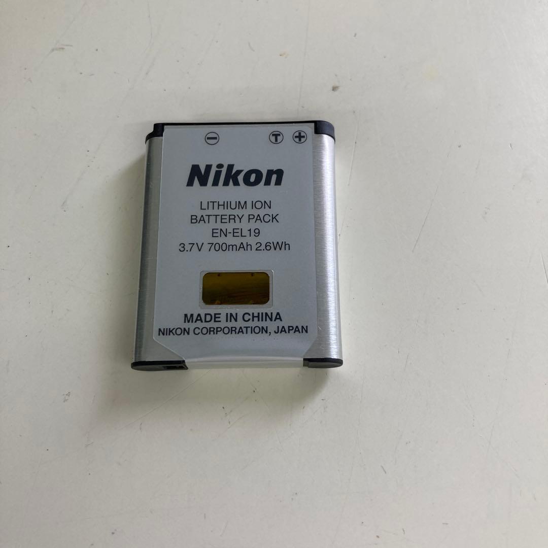 Nikon Compact Digital Cameras Coolpix S2700