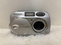 Fuji Fines Compact Digital Cameras Fujifilm Finepix 2600Z