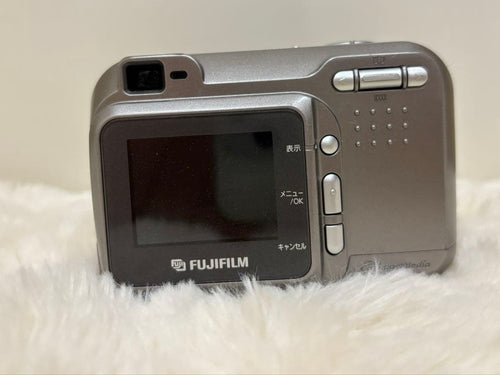 Fuji Fines Compact Digital Cameras Fujifilm Finepix 2600Z