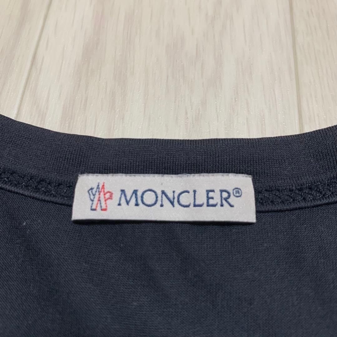 Moncler T -Shirt S 3S761
