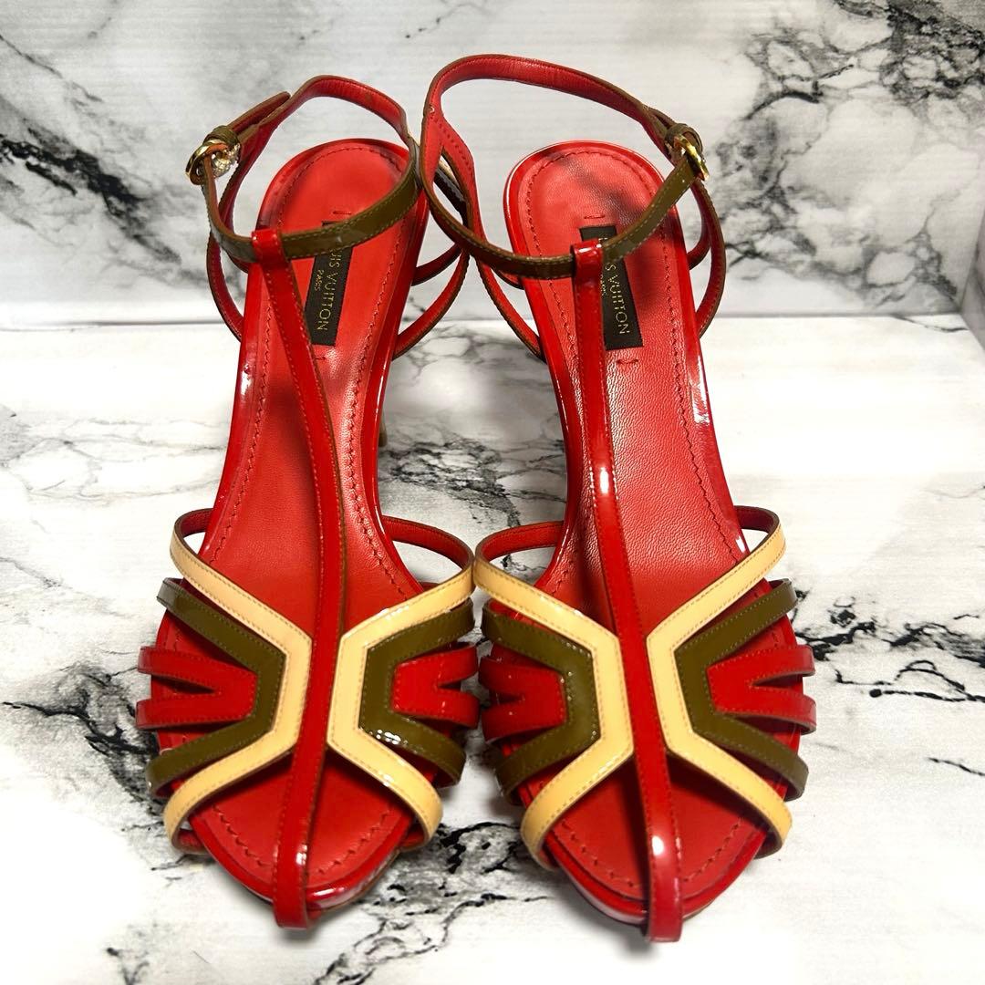 Louis Vuitton Sandals 36