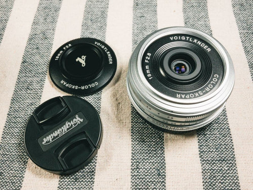 Mirrorless Interchangeable Lips Fujifilm X-M5 Voigtlander 18Mmf2.8